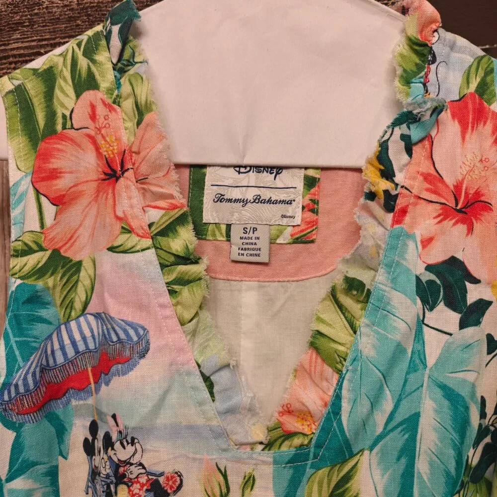 Tommy Bahama Disney Dress - Picture 2 of 6